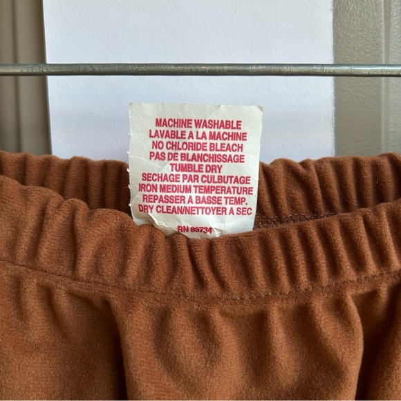 Florentine Jacket and Skirt Set - Picture 12 of 14